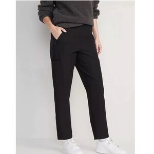 Old Navy Stretch-Tech Slouchy Taper Cargo Pants